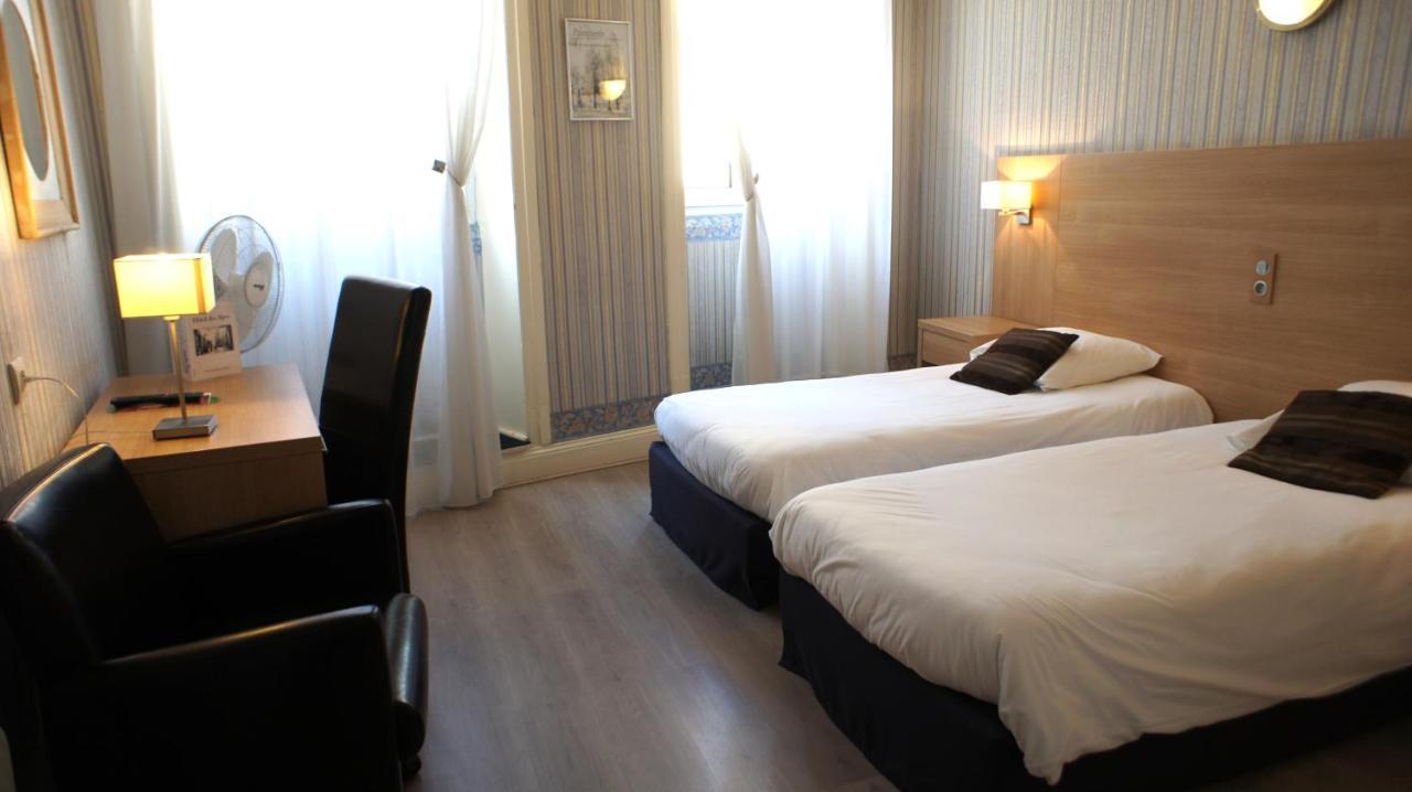 די Hotel Des Alpes מראה חיצוני תמונה
