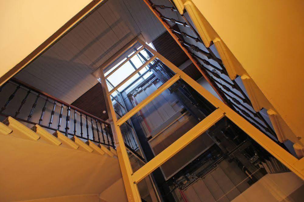 די Hotel Des Alpes מראה חיצוני תמונה