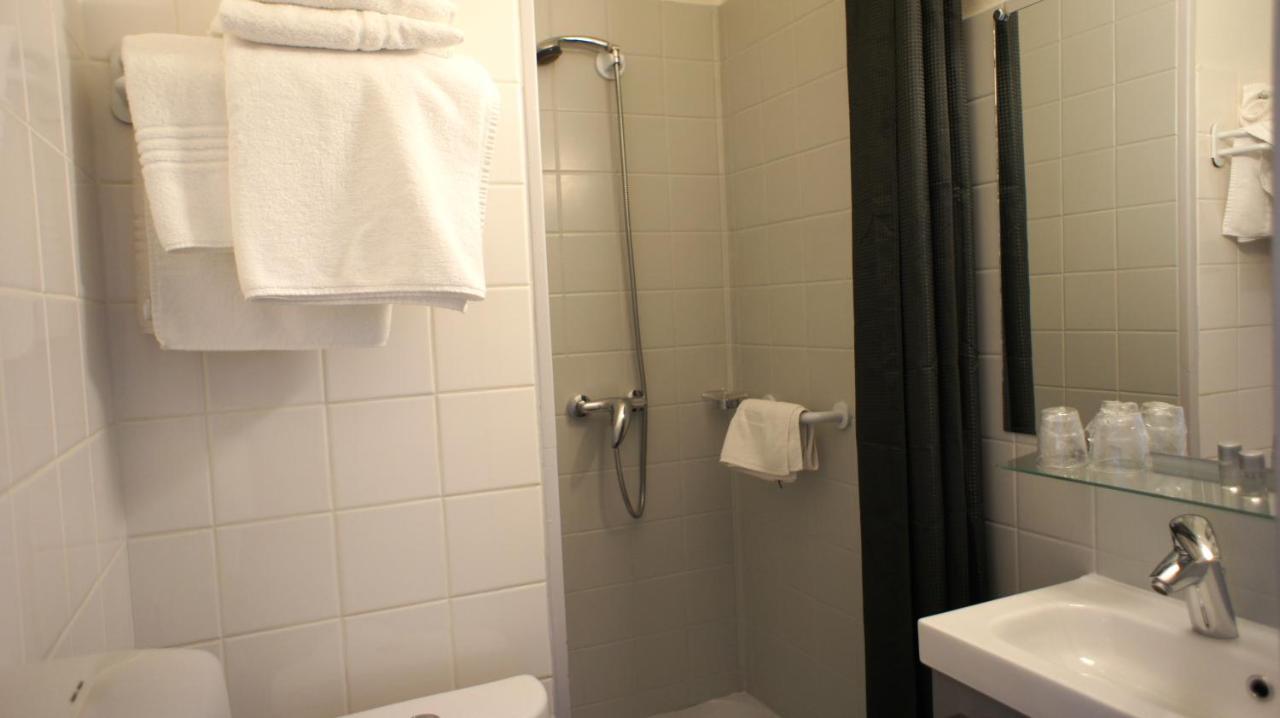 די Hotel Des Alpes מראה חיצוני תמונה