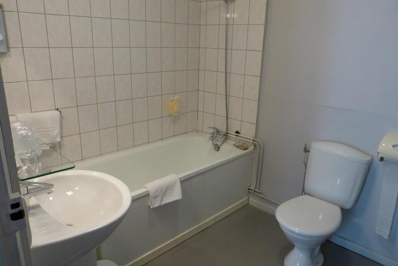 די Hotel Des Alpes מראה חיצוני תמונה